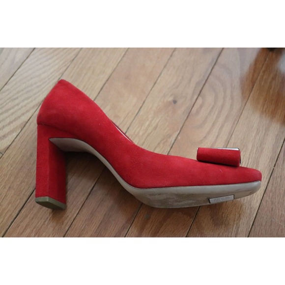 Women's Red Leather Miu Miu Heels US 9 / EU 39 - Picture 3 of 4